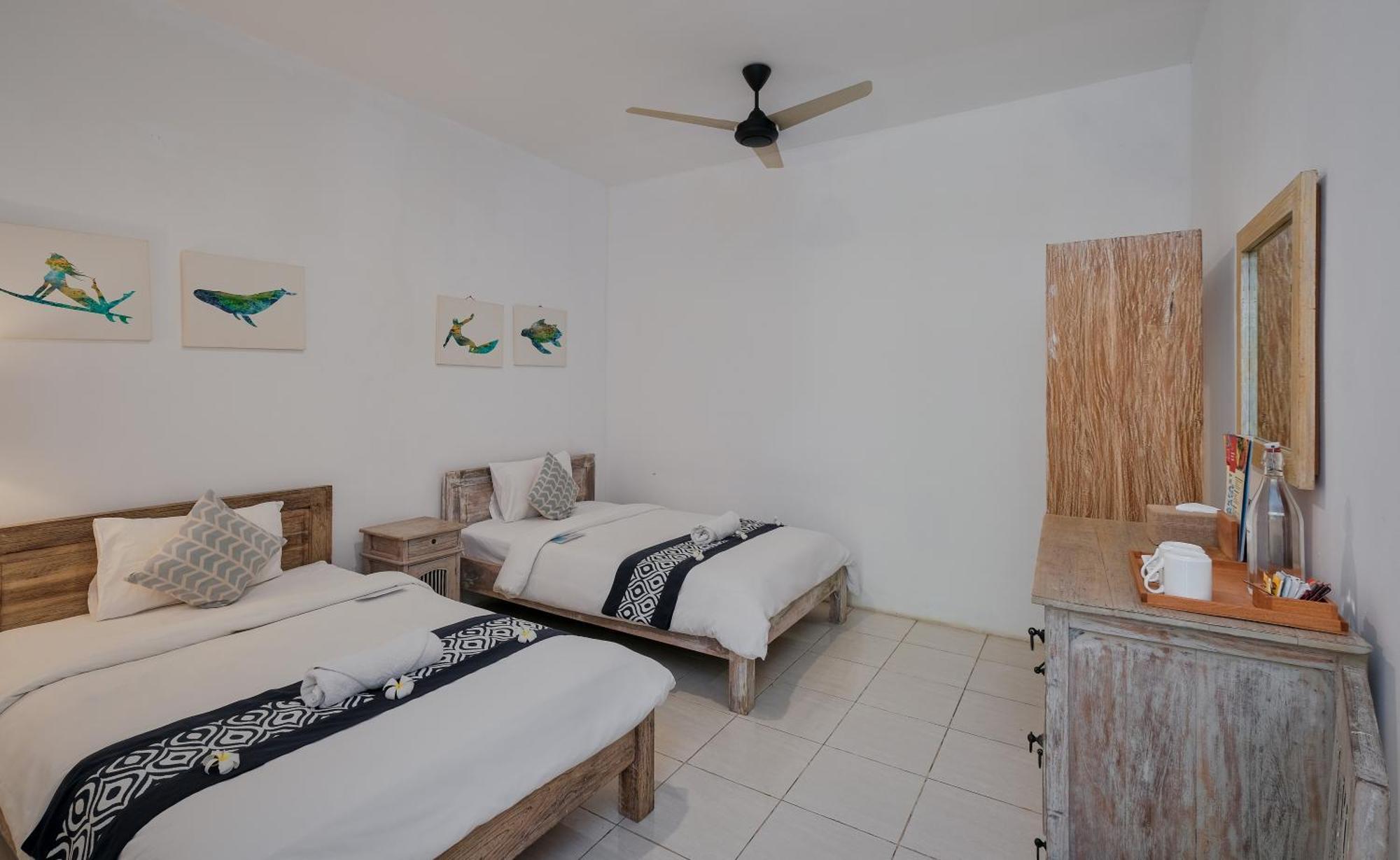 Myamo Beach Lodge Jereweh Exterior photo