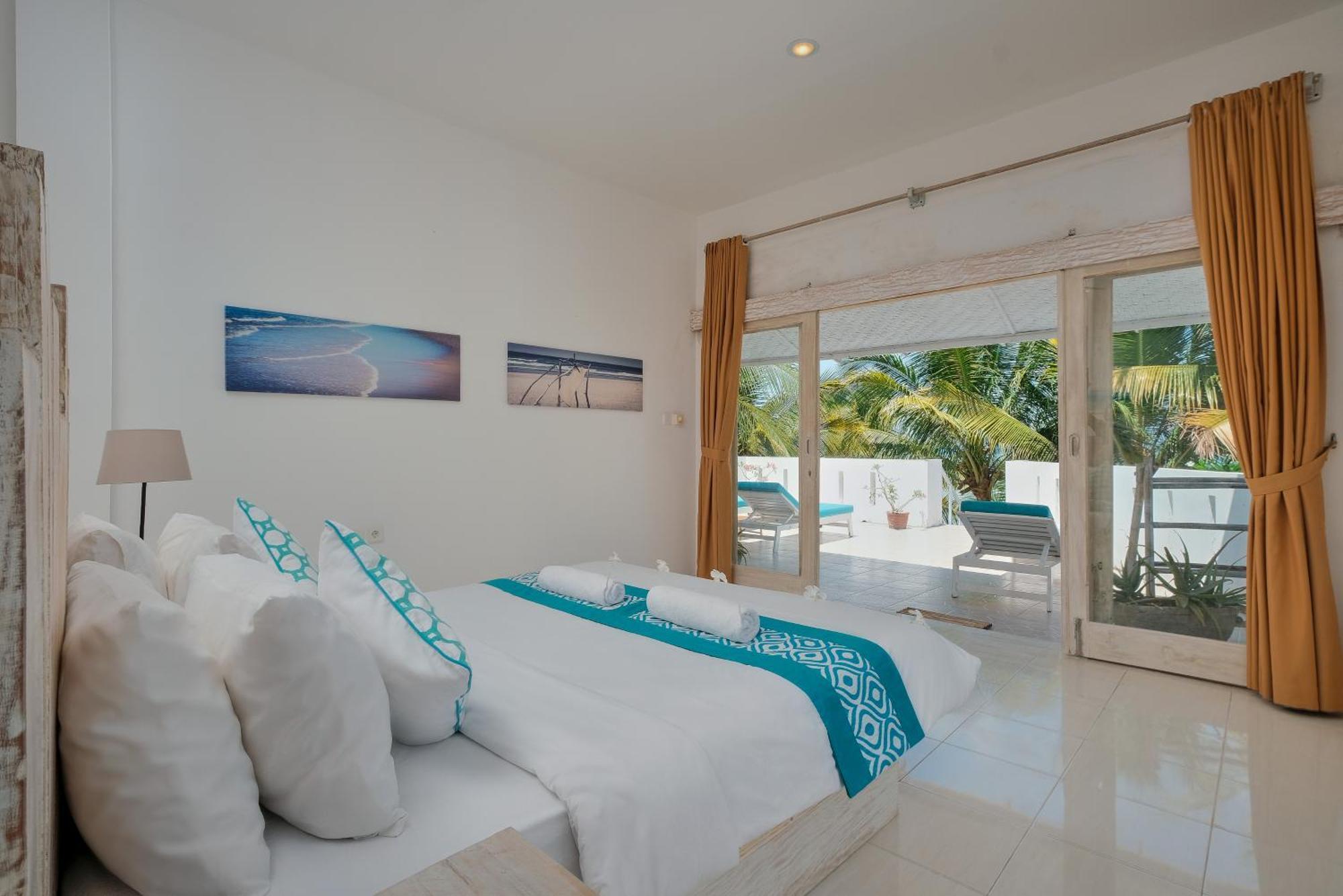 Myamo Beach Lodge Jereweh Exterior photo
