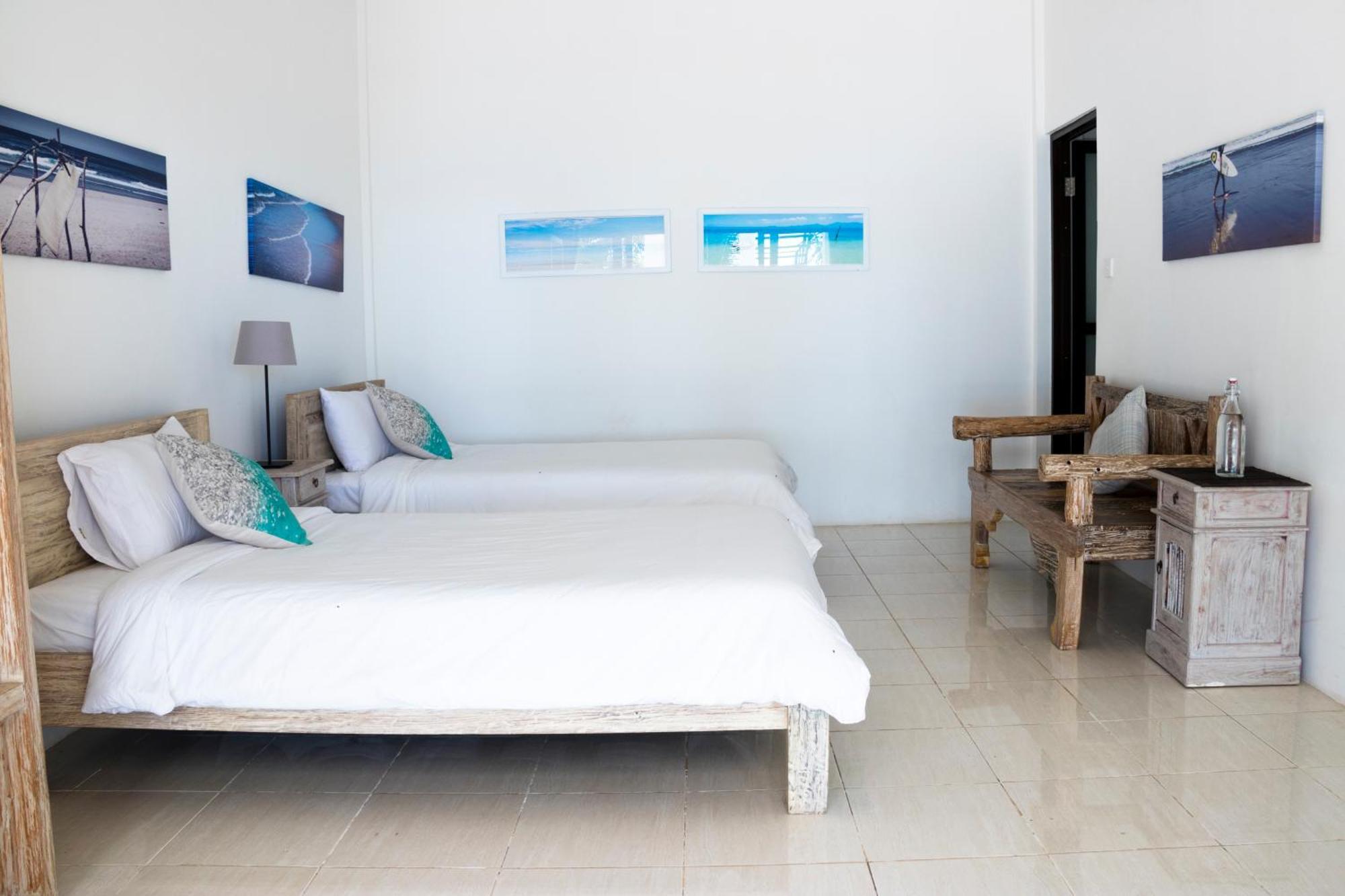 Myamo Beach Lodge Jereweh Exterior photo