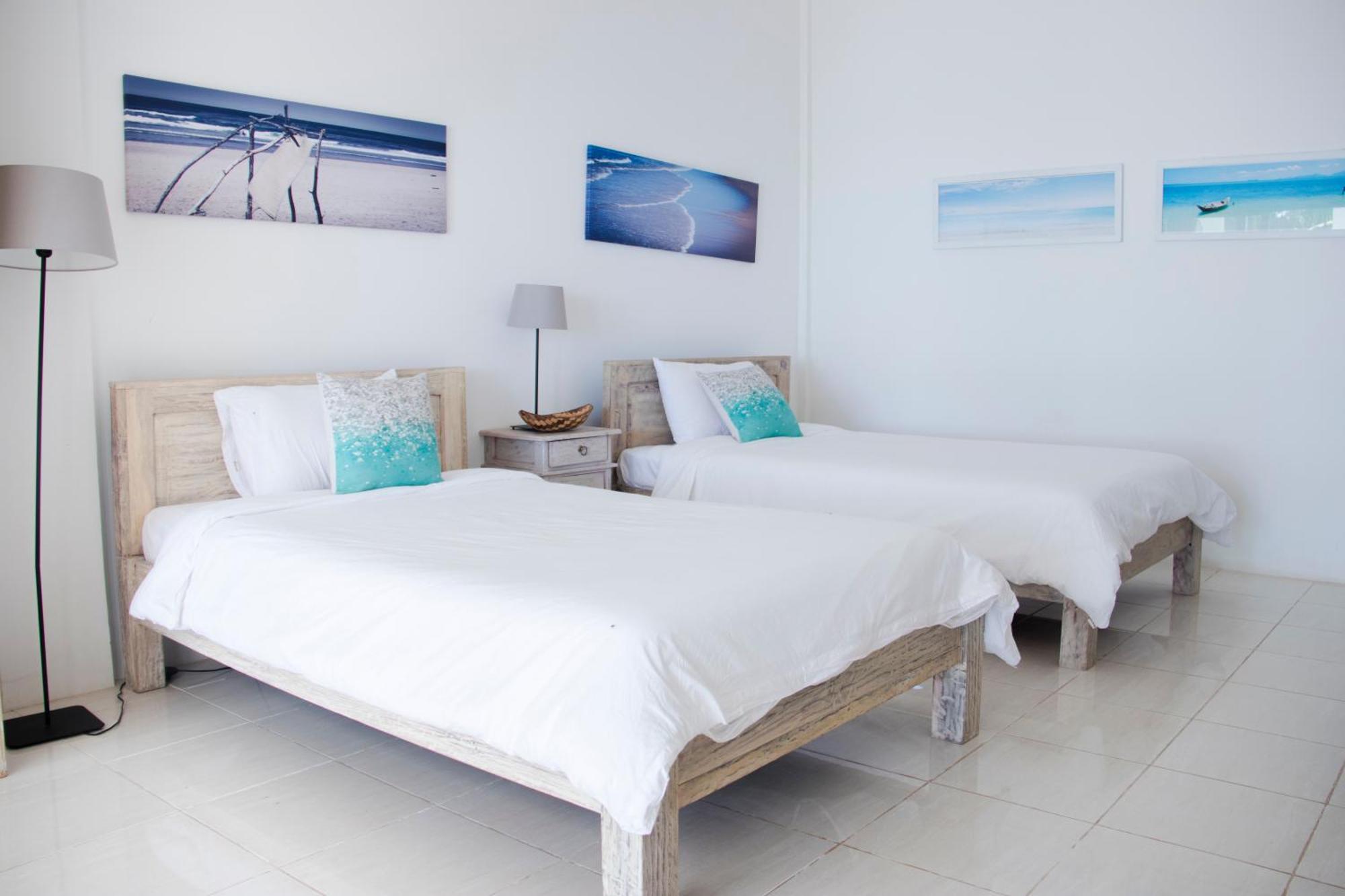 Myamo Beach Lodge Jereweh Exterior photo